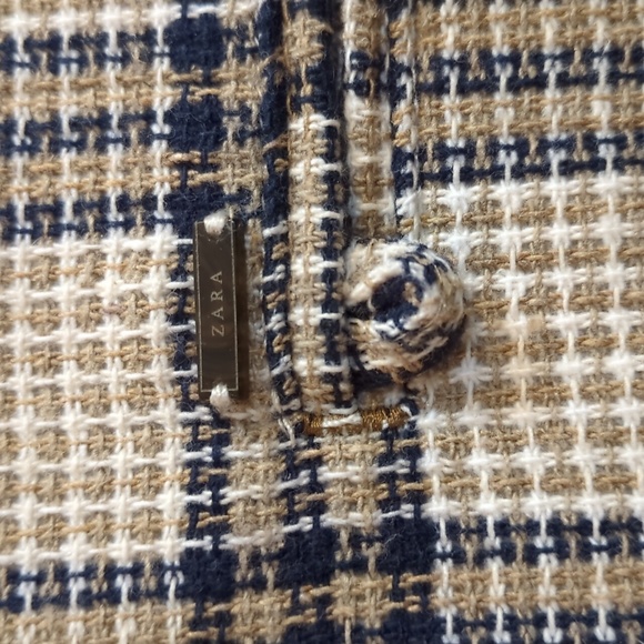 Zara Vest - Picture 3 of 4